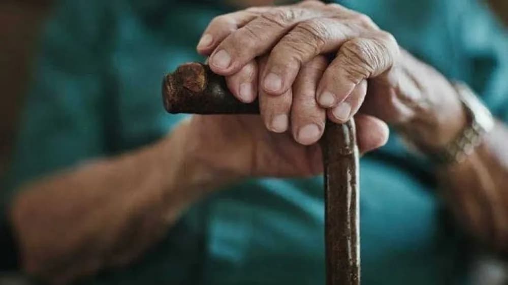 Nación confirmó el bono previsional de agosto y fijó un aumento