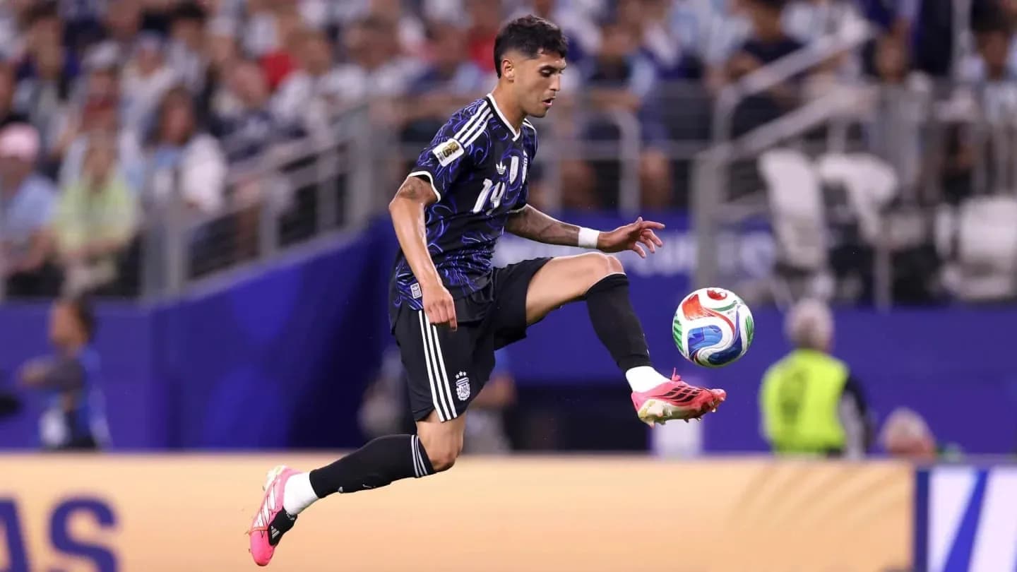 Un campeón del mundo con la Selección Argentina, tironeado mientras River se relame - TyC Sports