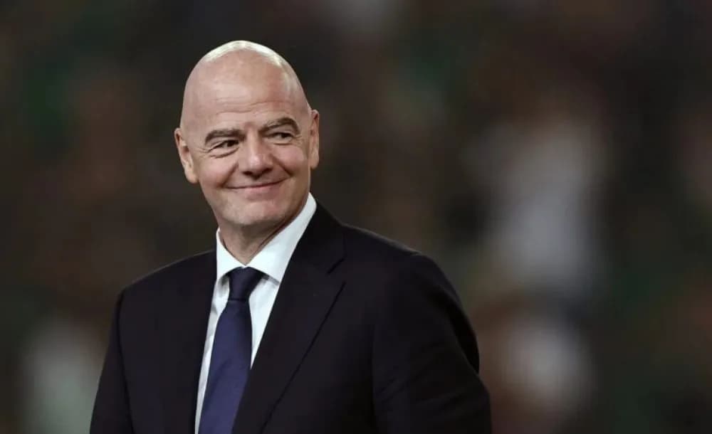 Revelan cuánto iba a cobrar Infantino si privatizaban el Mundial