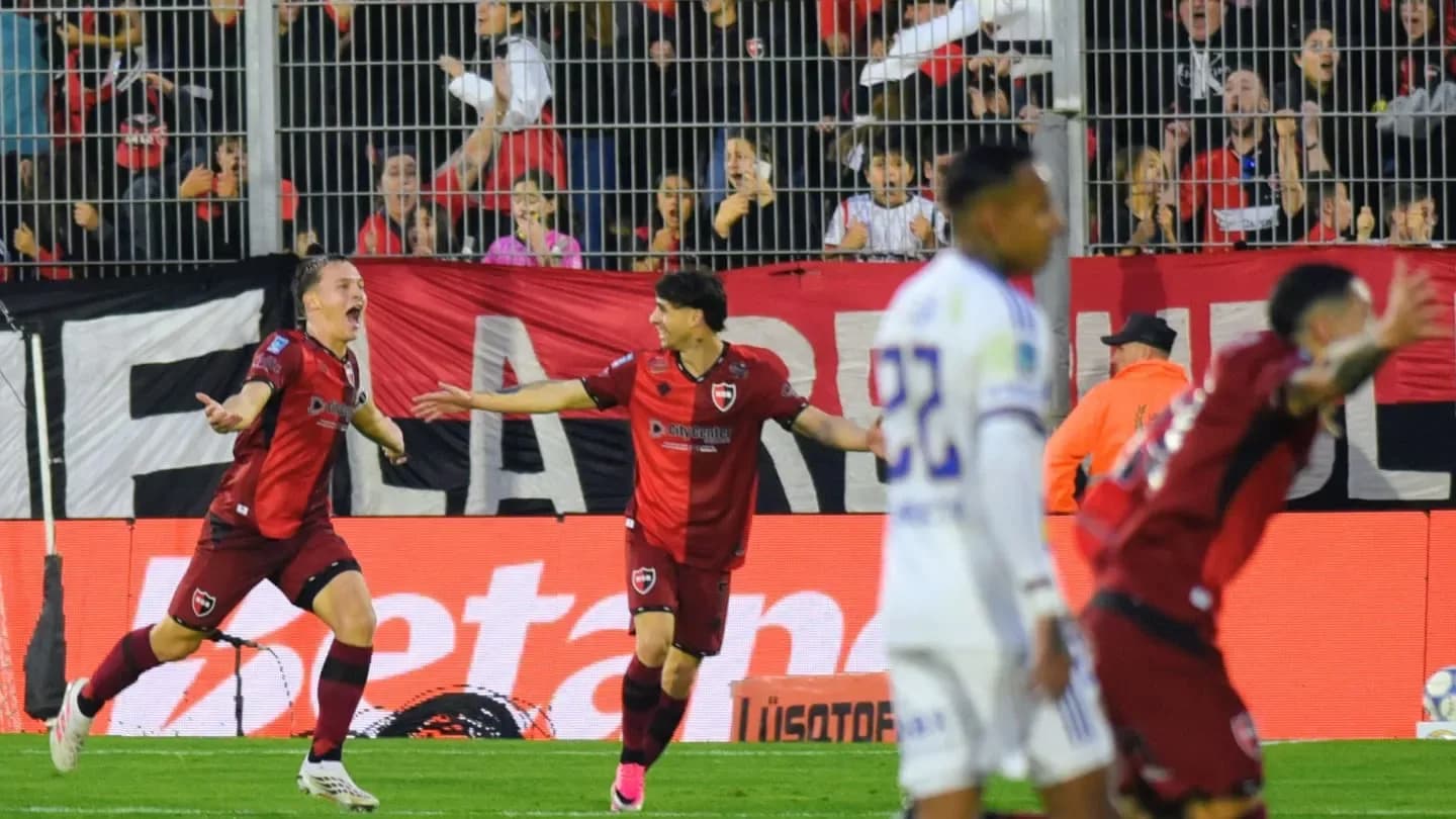 Un gol más de lateral y otro al ángulo: así Newell’s se lo dio vuelta a Boca - TyC Sports