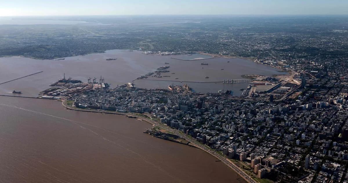 Uruguay había transmitido que el decreto argentino introducía cambios en los ríos compartidos y afectaba a sus puertos