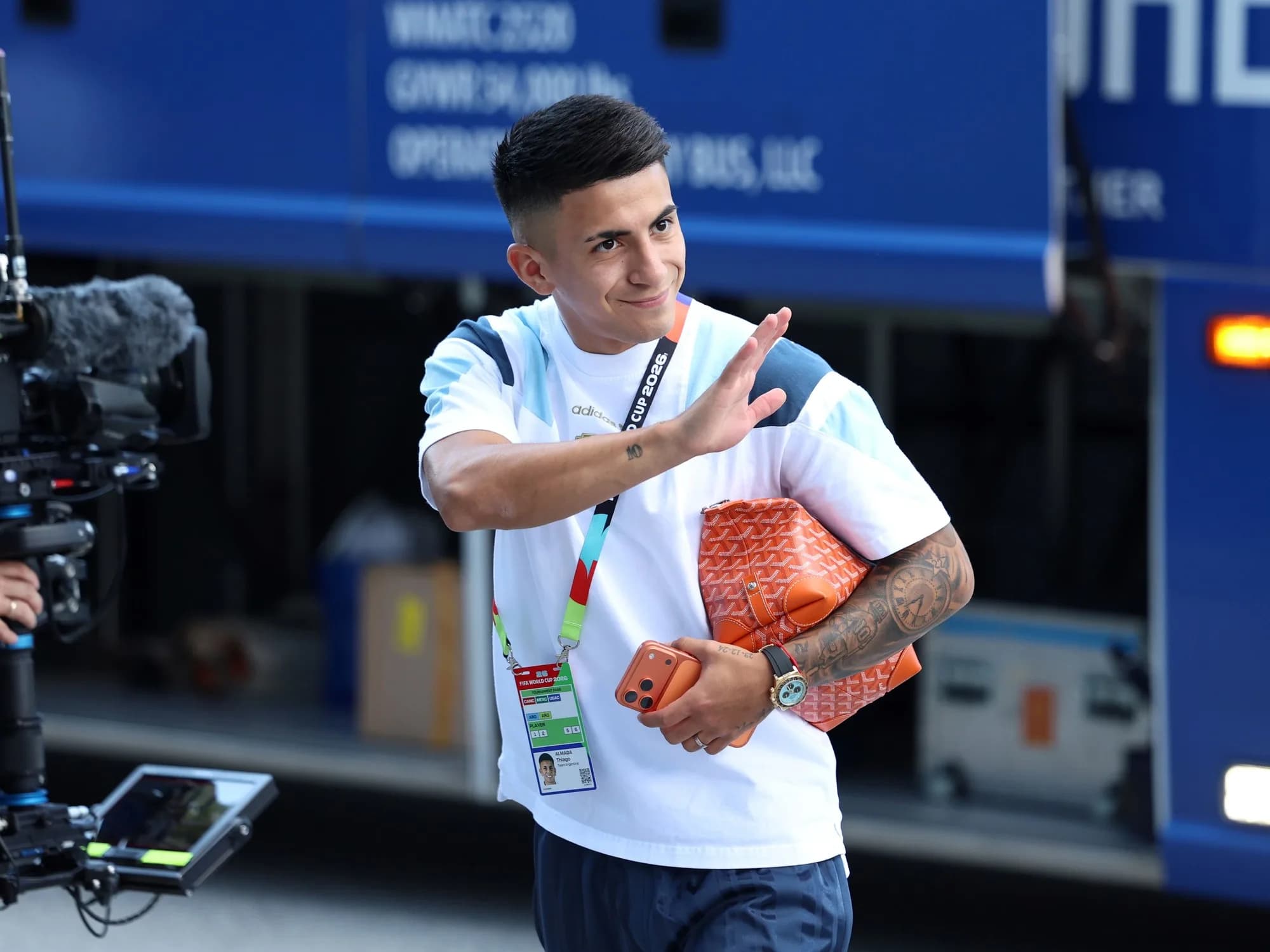 Otro bombazo de mercado: Thiago Almada, a detalles de ser jugador de River
