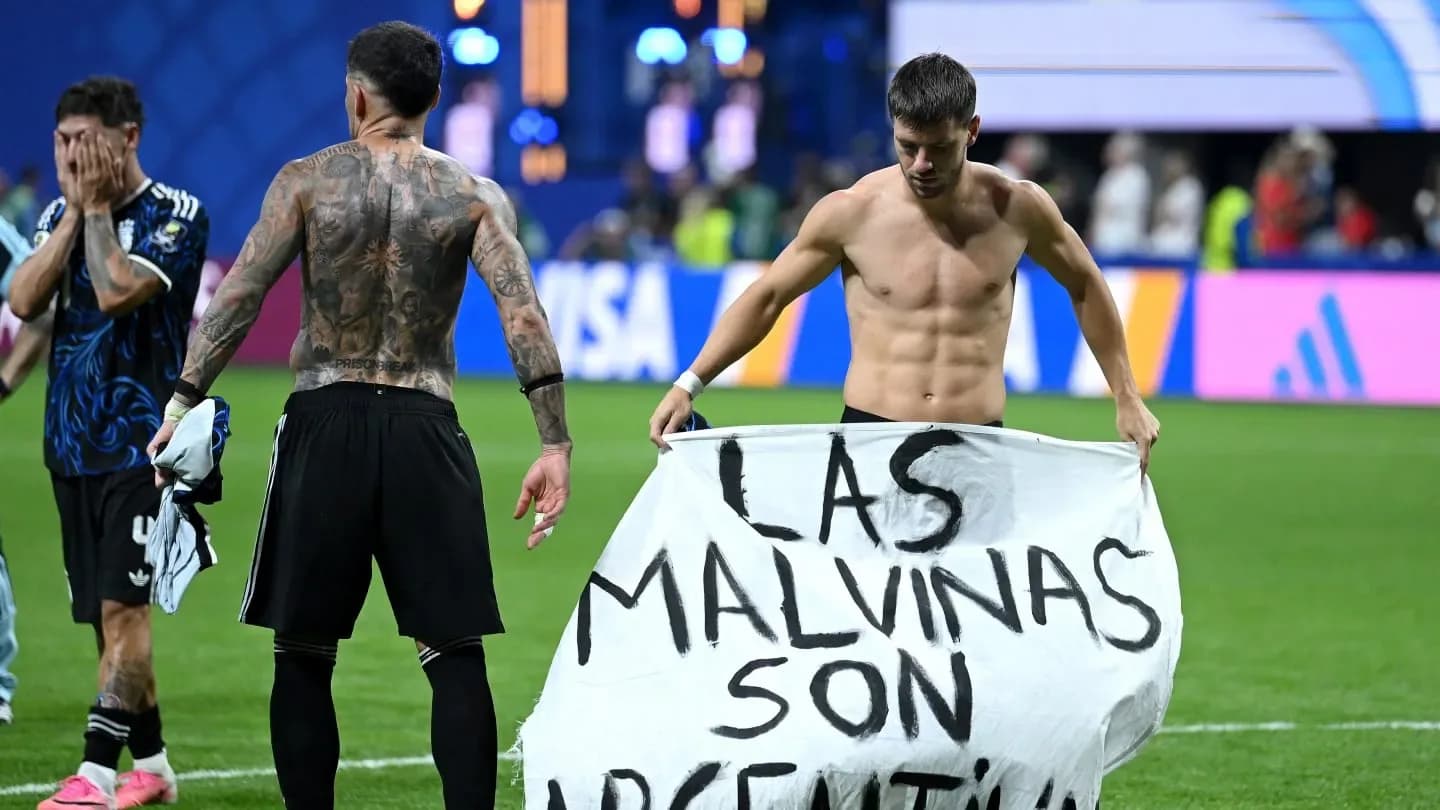 Tapia, los "antiargentina" y la bandera de Malvinas de la Selección - TyC Sports