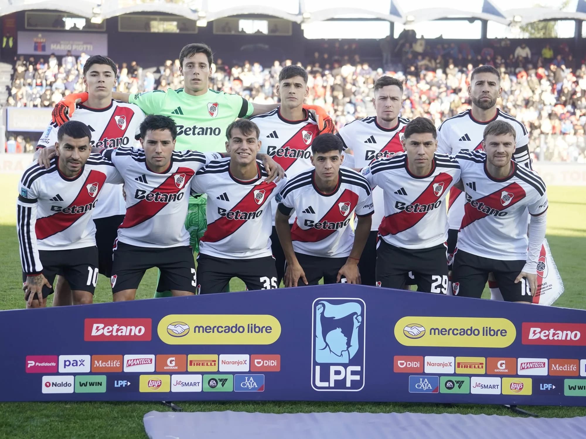 El uno por uno de River en otra dolorosa y dura derrota