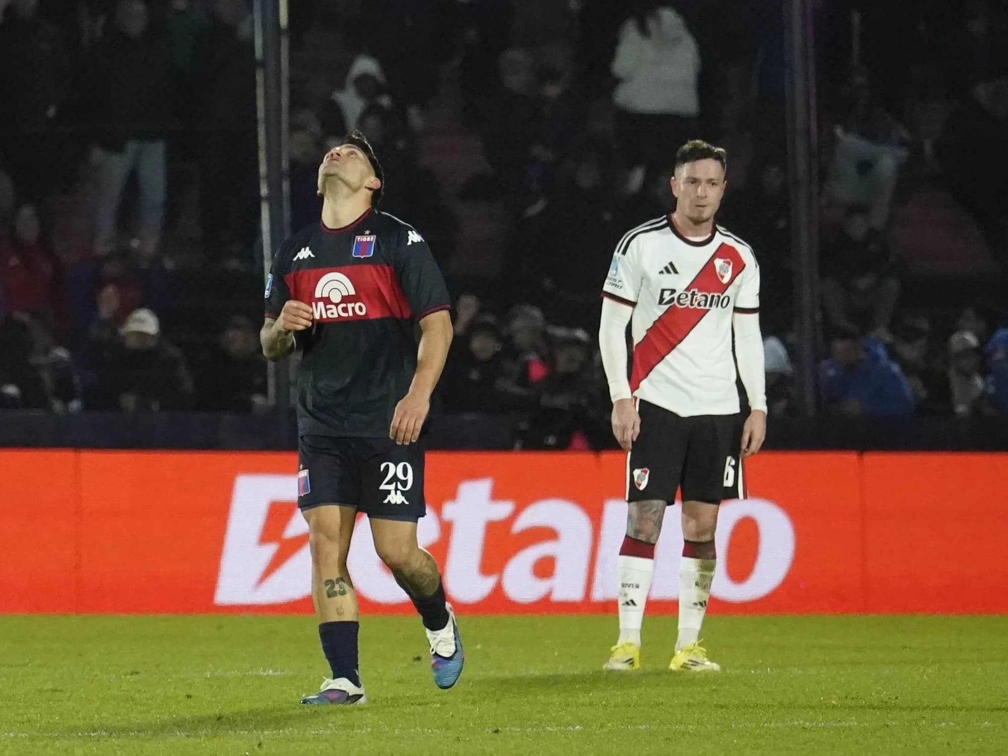 Video: el grave error de Aníbal Moreno en el gol de Tigre