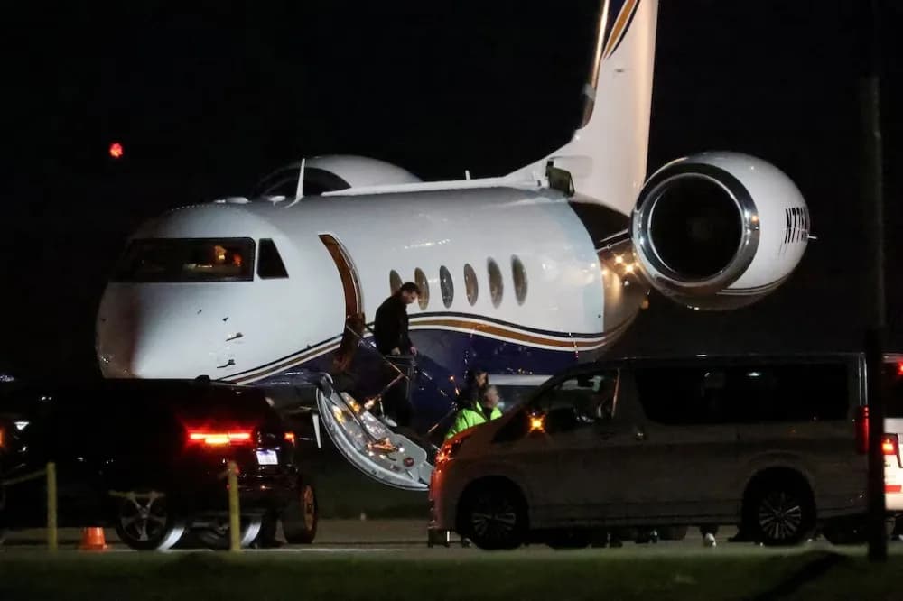 Lionel Messi aterrizó en Rosario para estar presente en el último adiós a su padre Jorge