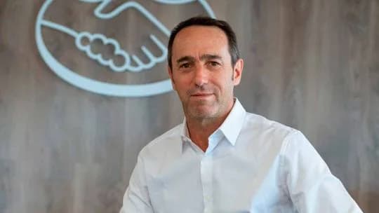 ¿Cae el consumo o cambió la forma de comprar? Galperin cruzó a CAME por las ventas minoristas