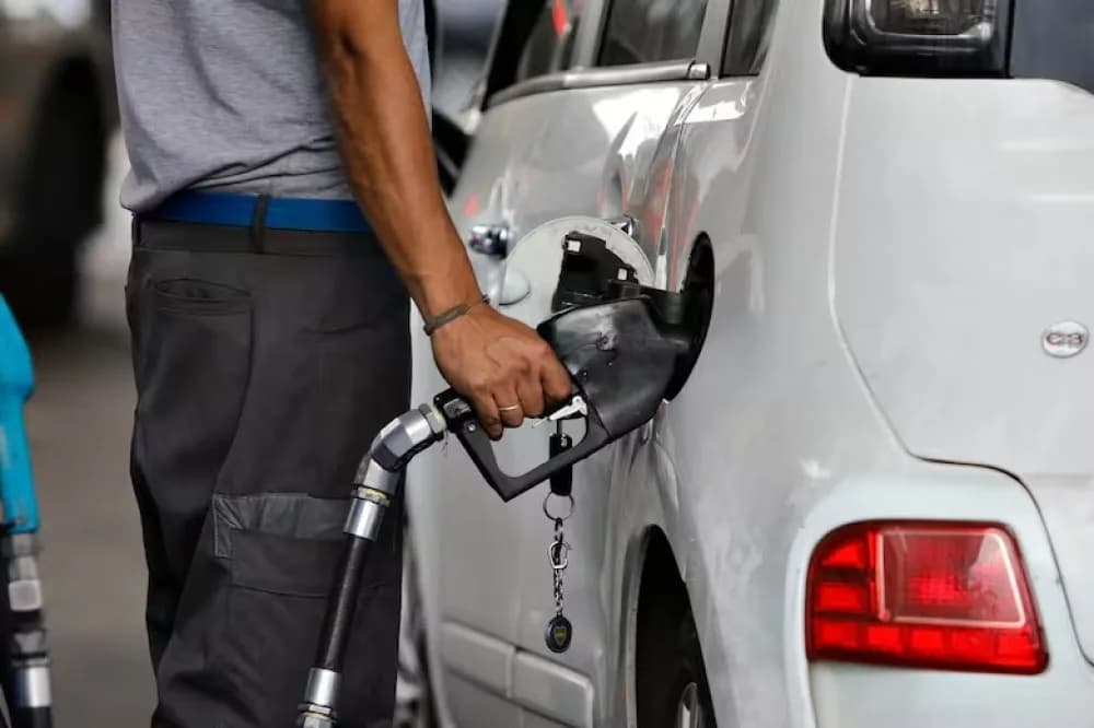 En Corrientes los conductores solo cargan combustible para el día