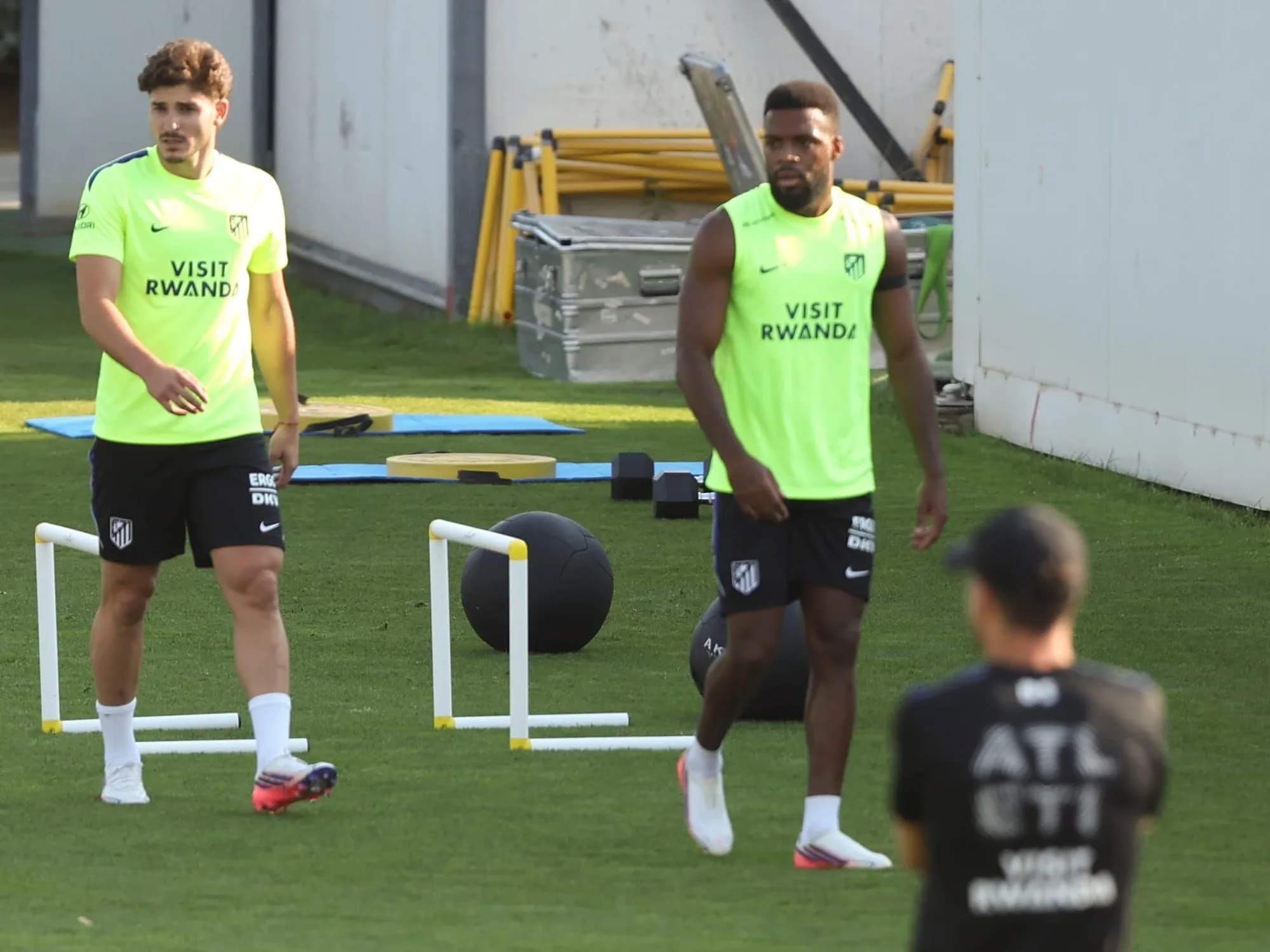 El reencuentro de Julián Álvarez y el Cholo Simeone: qué hablaron antes de la práctica