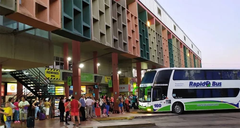UTA postergó el paro de colectivos previsto para este viernes 14