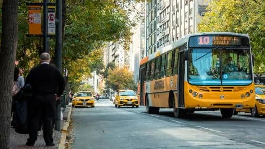 UTA suspendió el paro de colectivos y este viernes habrá servicio normal en Córdoba