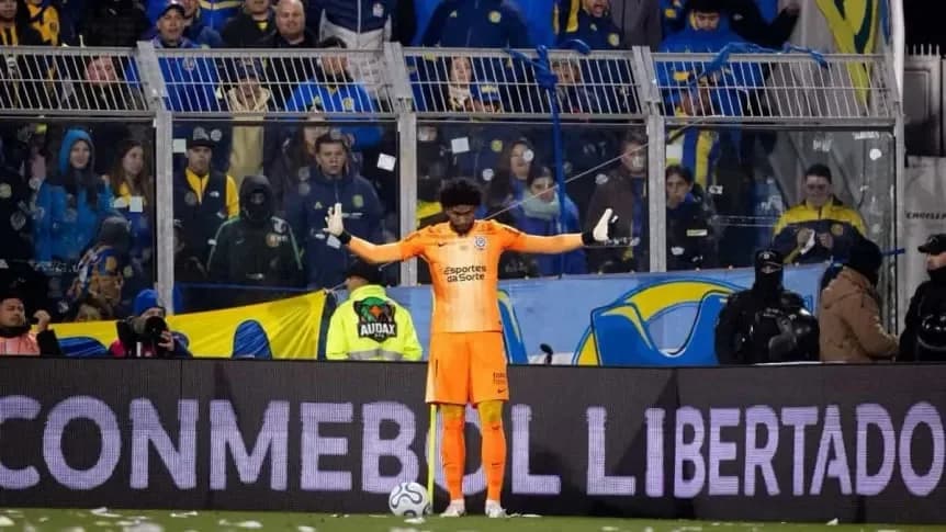 Corinthians denunció racismo del público de Rosario Central y exigió una investigación: “Me llamaron mono y negro de m…” - TyC Sports