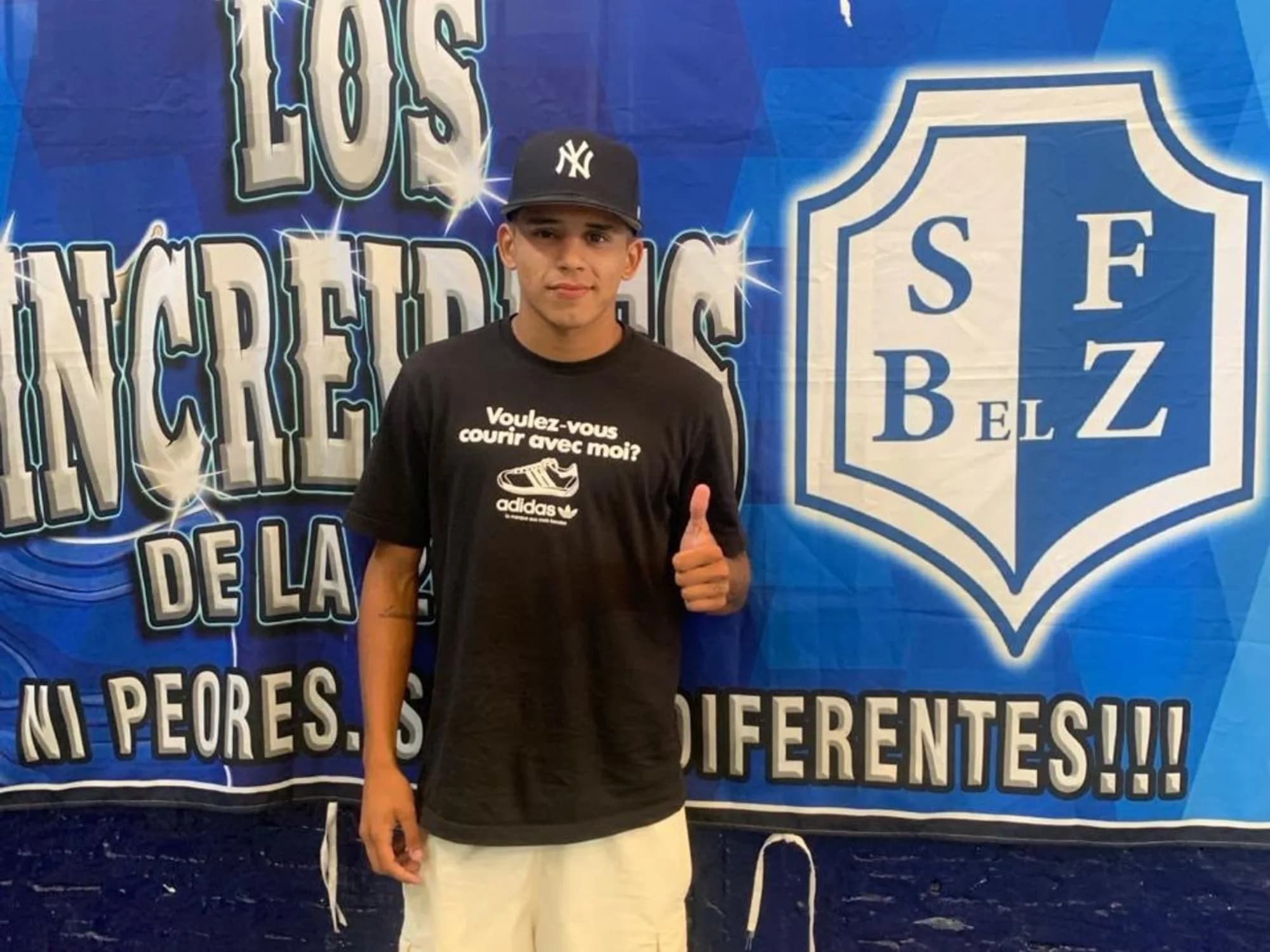 El primer DT de Leonel Flores a Olé: los goles de chilena, "le pedían el DNI" y el otro nombre
