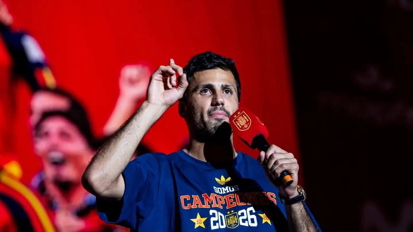 Barcelona mejoró la oferta por Rodri: qué pide Manchester City para dejarlo ir - TyC Sports