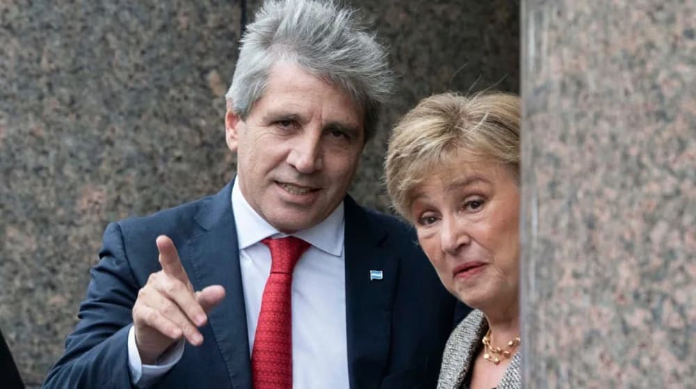 El Gobierno pone en marcha el plan que acordó con el FMI