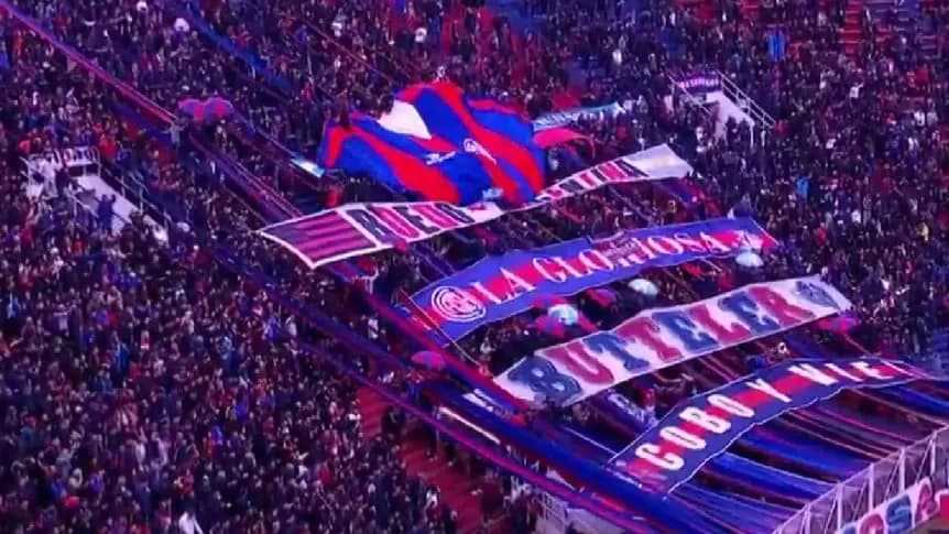 Silbatina, cantos e insultos: así fue la tarde hostil para los jugadores de San Lorenzo - TyC Sports