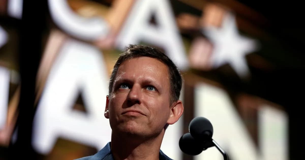 Peter Thiel pone un pie en Vaca Muerta y la IA: qué acciones tiene y a qué sectores apuesta un gurú obsesionado por la energía y los datos