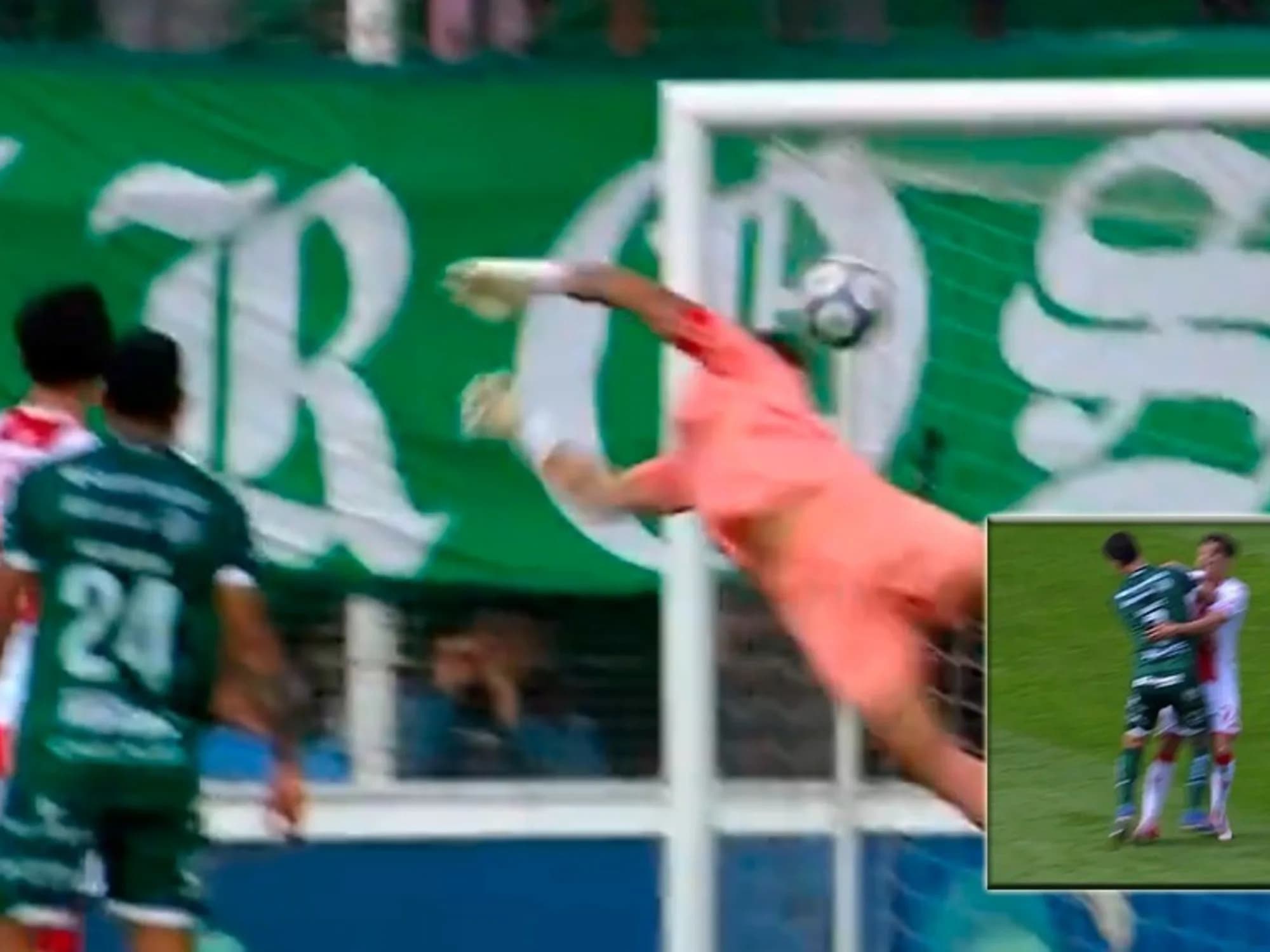 Video: el polémico gol que le anularon a Sarmiento contra Huracán