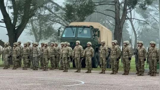 Luego de los reclamos, el Gobierno prepara un aumento para las Fuerzas Armadas y de Seguridad