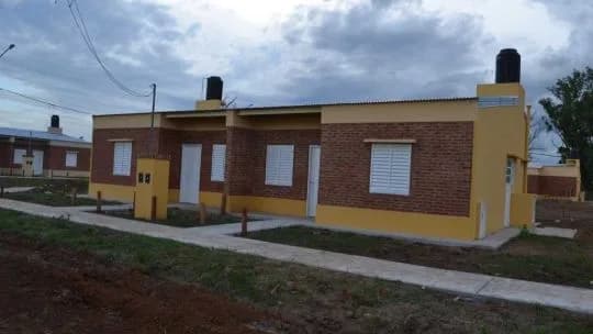 El gobernador de Corrientes adelantó líneas de crédito del BanCo para la construcción y la vivienda propia