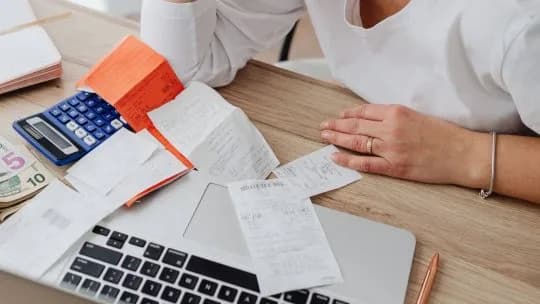 La pelea por la mora: fintech apuntan a los bancos y reclaman cambios en el sistema de crédito