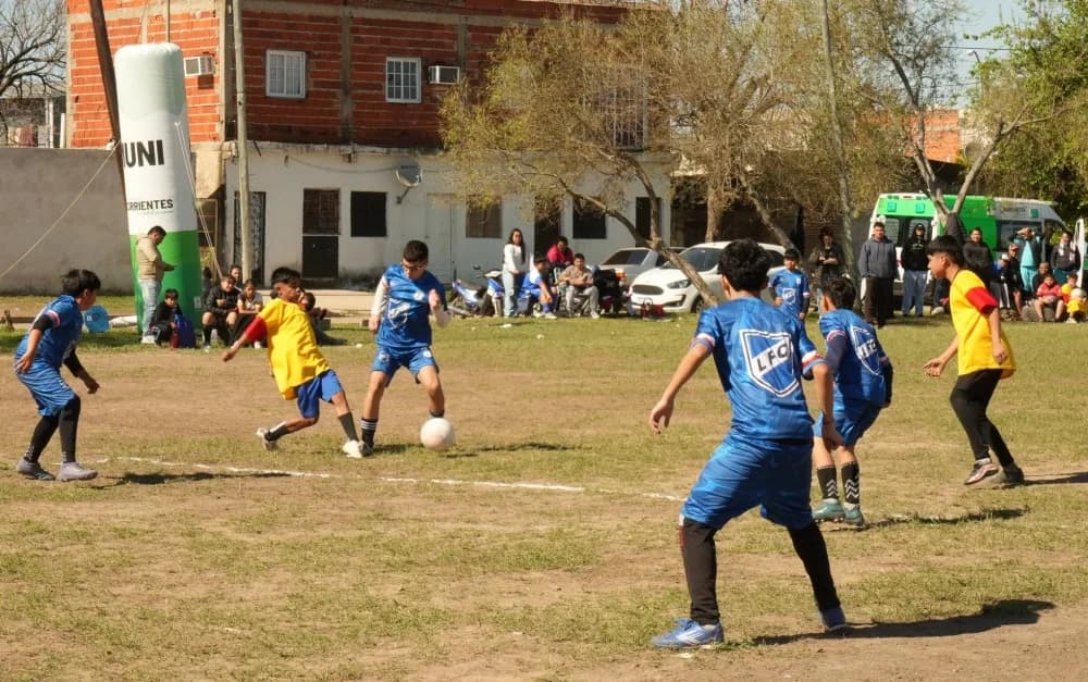 Finde en Corrientes con Mundialito, peña y certamen interbarrios