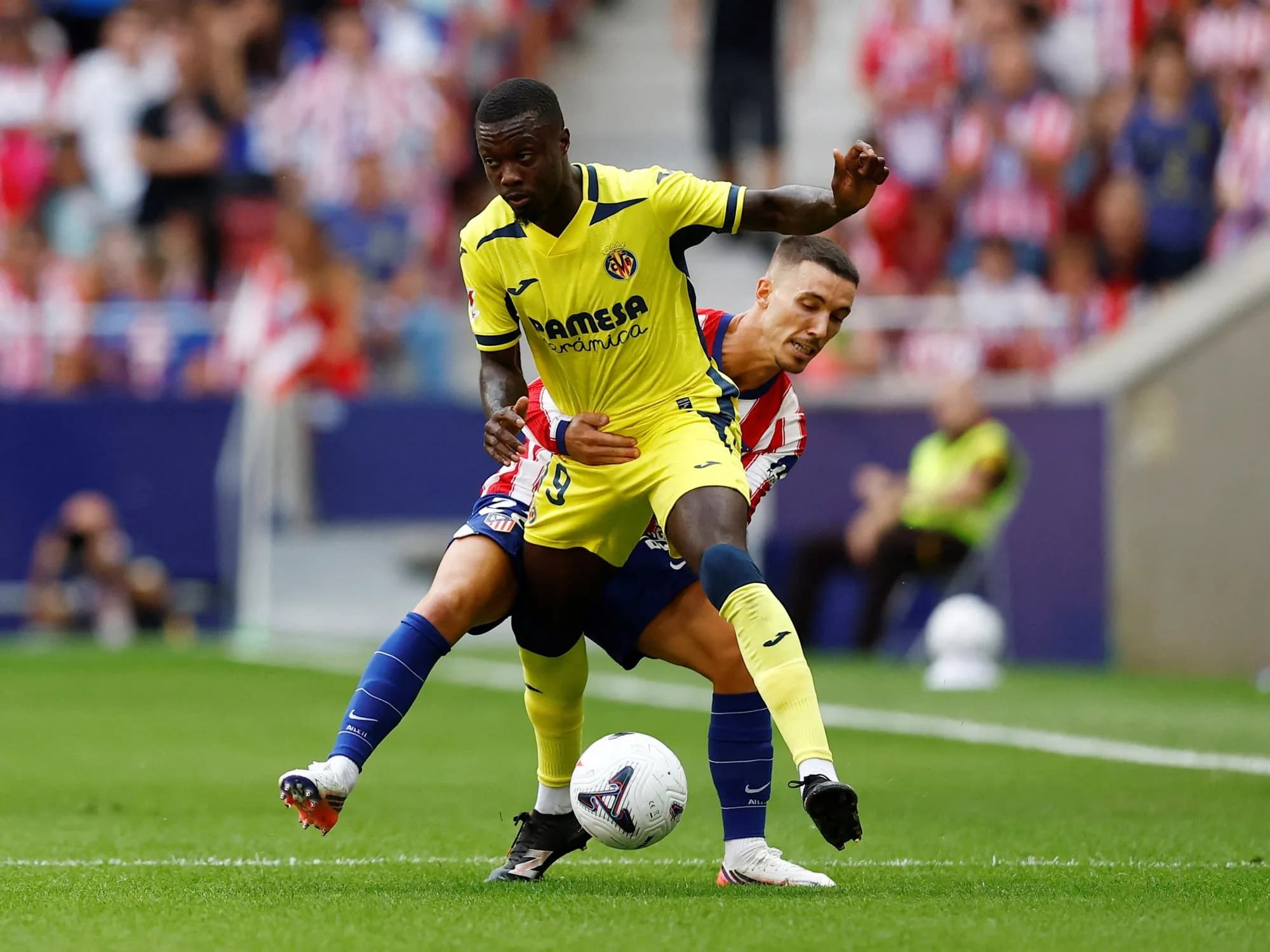 Con Julián en el banco y dos argentinos en cancha, el Atlético de Madrid ya juega con el Villarreal