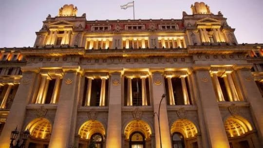 La Corte Suprema dejó firme la condena a policías que golpearon y detuvieron a un hombre durante la pandemia