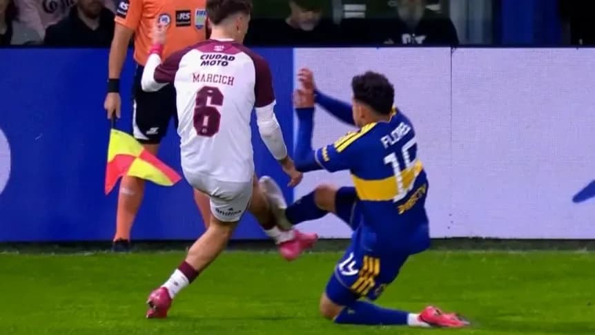 La fuerte patada de Flores por la que todo Lanús pidió expulsión ante Boca - TyC Sports