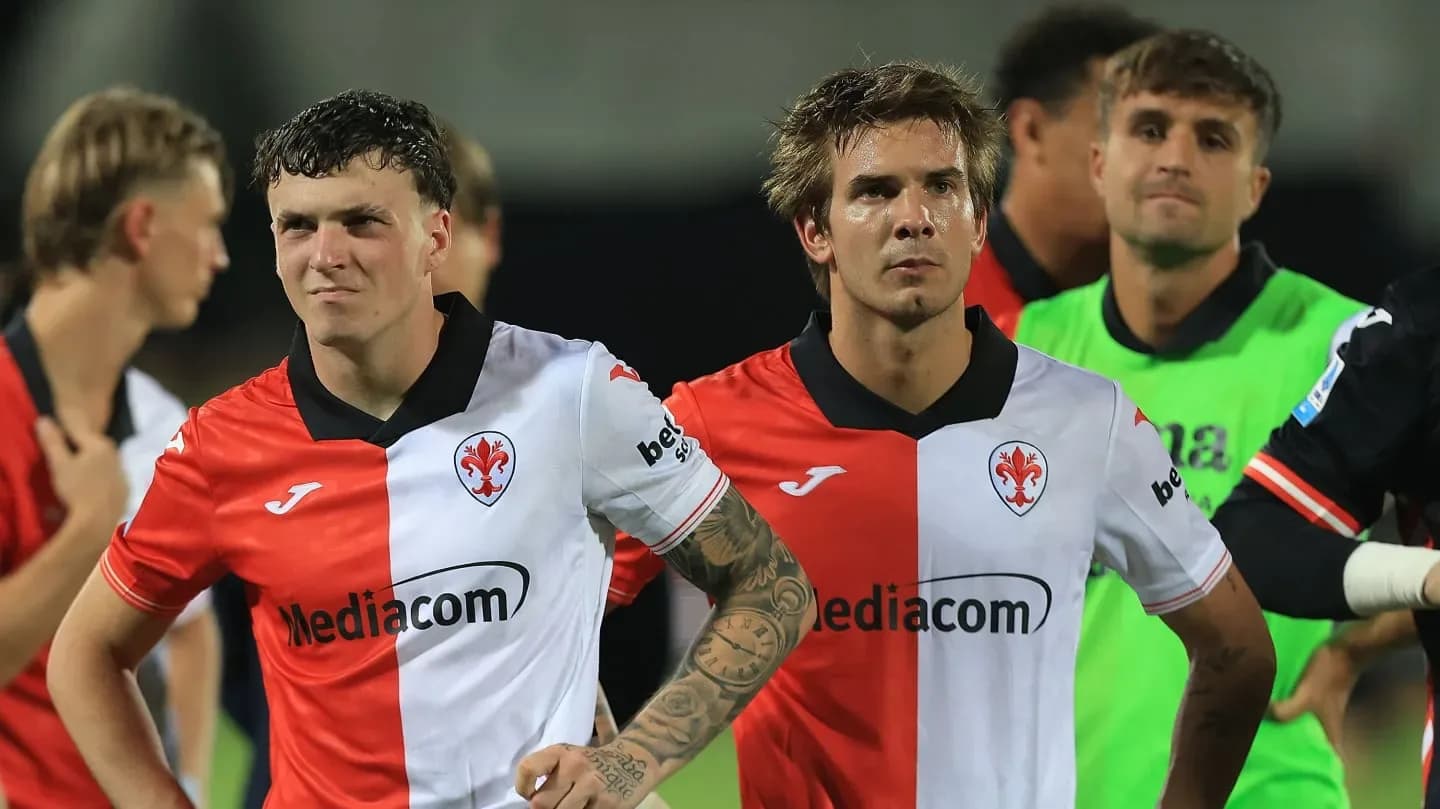 Otro durísimo golpe para la Fiorentina de Mastantuono: fue goleado como local por Frosinone - TyC Sports