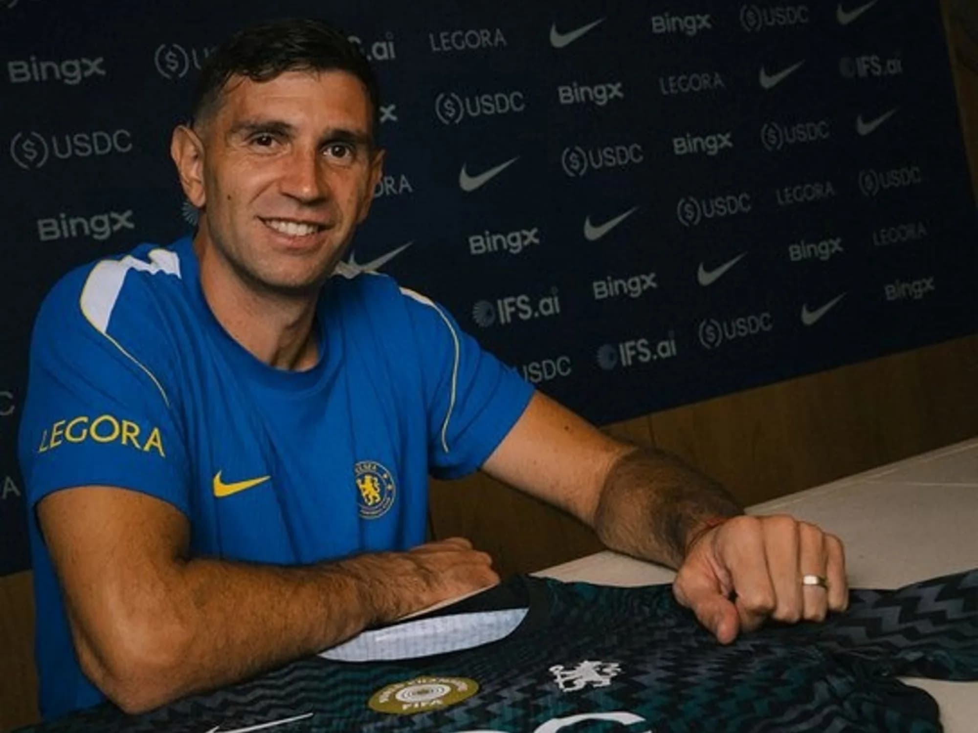Es oficial: Emiliano Martínez fue anunciado como nuevo refuerzo del Chelsea