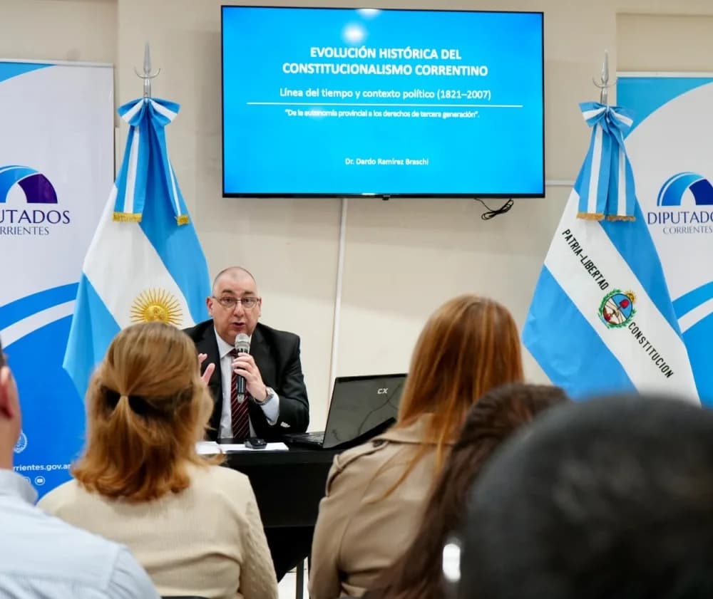 Ramirez Braschi disertó sobre la evolución histórica del constitucionalismo correntino