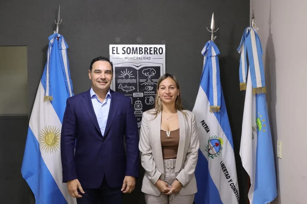 Gustavo Valdés recorrió el predio donde se proyecta un futuro puerto y polo logístico