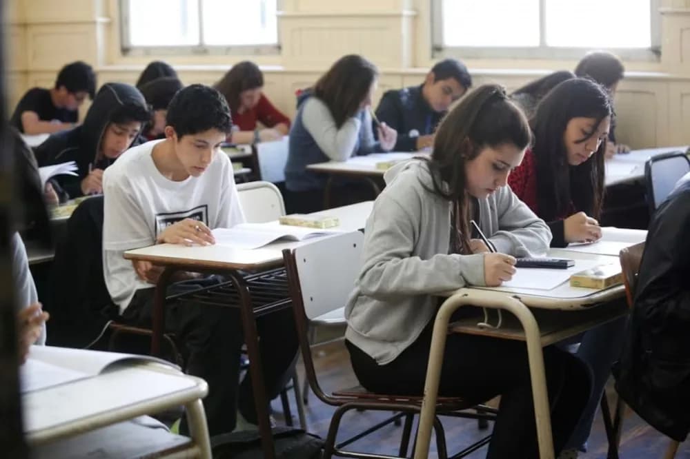 Portada de video: Pruebas PISA: los especialistas apuntan al uso excesivo de pantallas