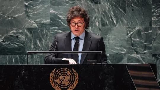 Milei viaja a Nueva York con Malvinas como telón de fondo y la incógnita de un nuevo cruce con Trump