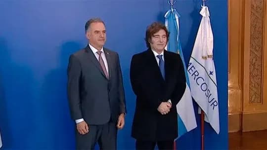 El presidente de Uruguay habló del rumor sobre la supuesta instalación un cable submarino entre las Islas Malvinas y Montevideo: qué dijo