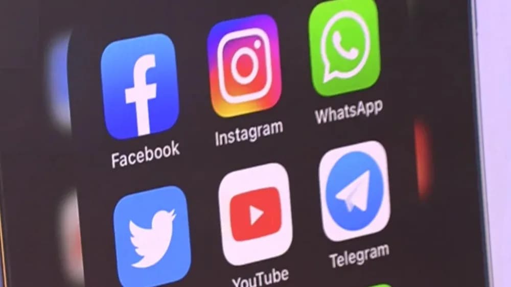 Unión Europea busca prohibir redes sociales a menores de 13 años