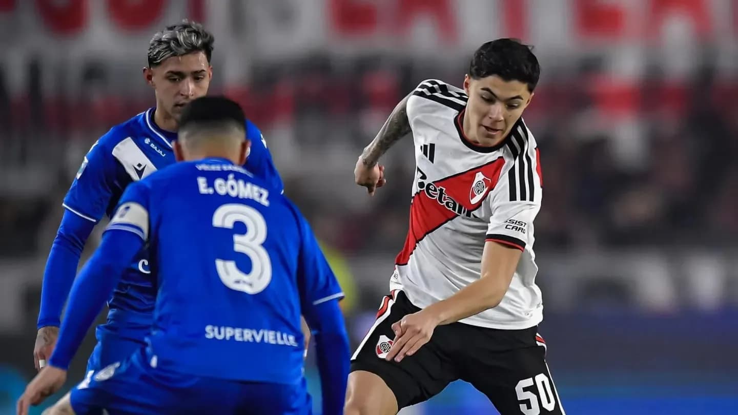 River tiene prioridad por dos juveniles de Vélez como parte del acuerdo por Tobías Andrada - TyC Sports