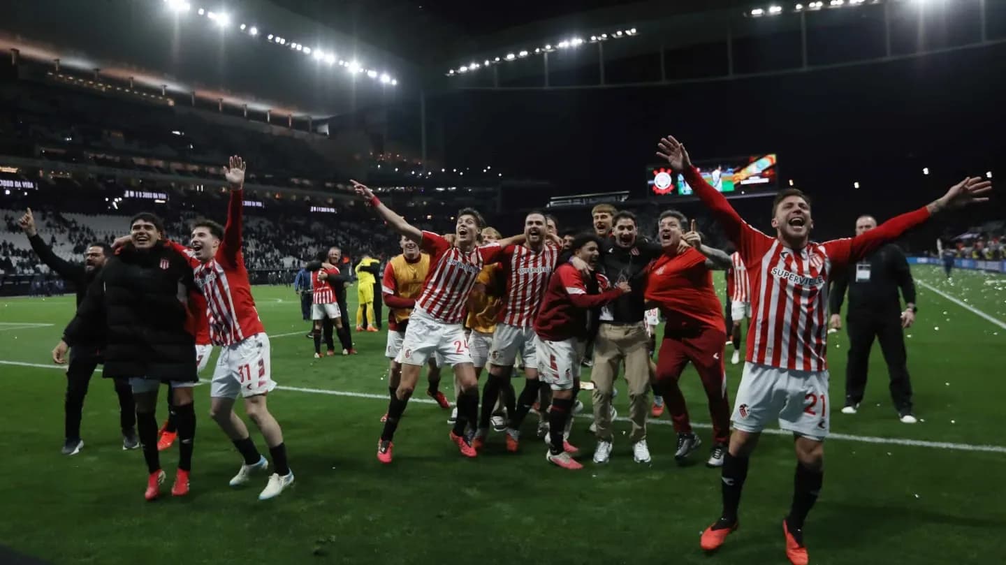 Estudiantes, el equipo que mejor representa al fútbol argentino - TyC Sports