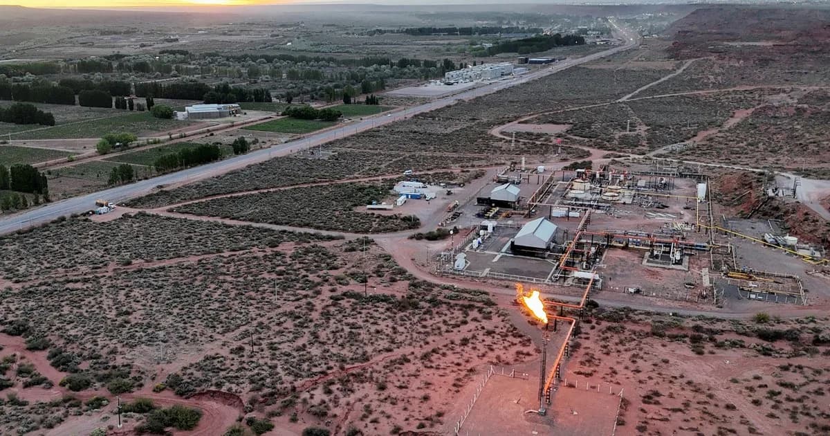 En medio del boom de Vaca Muerta, los sectores "estrella" perdieron 26.000 empleos en casi dos años