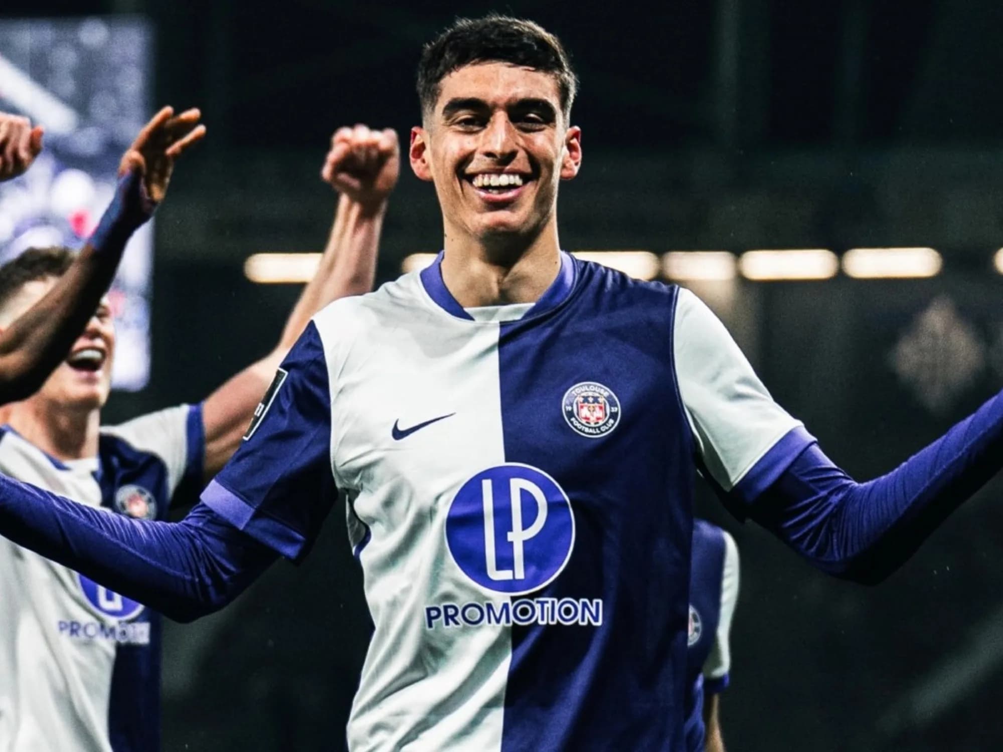 Lo quisieron Costas y Milito, saltó de Racing de Córdoba al Toulouse de Francia y a sus 19 años sueña con la Selección