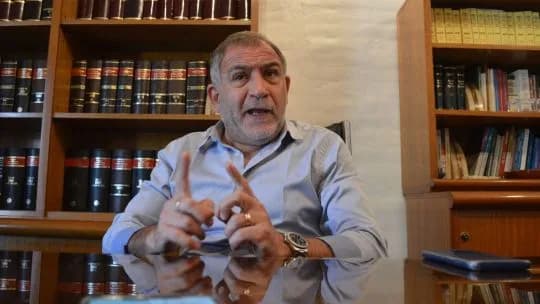 Luis Juez: "Yo pasé de comer milanesas a que no me den pelota"