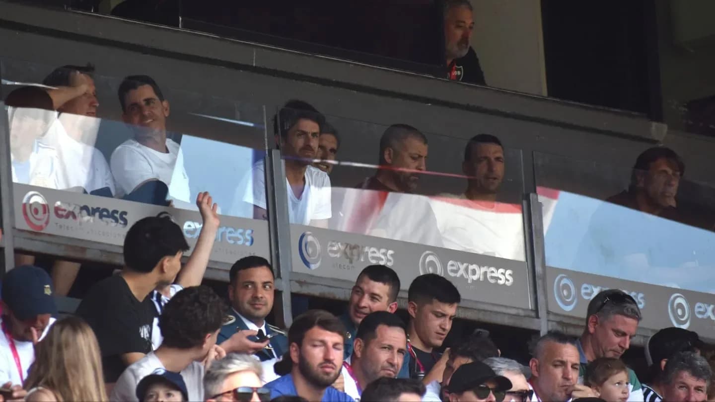 Presencia de lujo en Rosario: Scaloni y el CT de la Selección Argentina, en los Suramericanos - TyC Sports