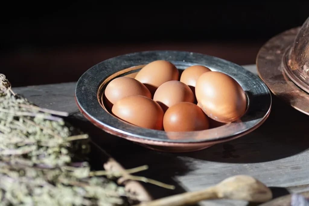 Durante años nos dijeron que el huevo era enemigo del colesterol. La ciencia empieza a contar otra historia