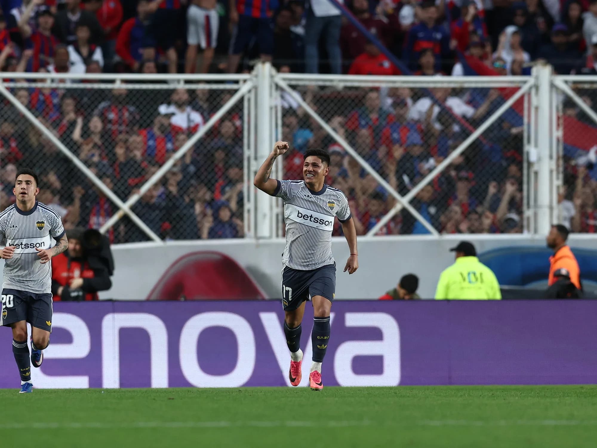 Video: el golazo de Lozano para el 1-0 de Boca en el Gasómetro, segundo al hilo del lateral
