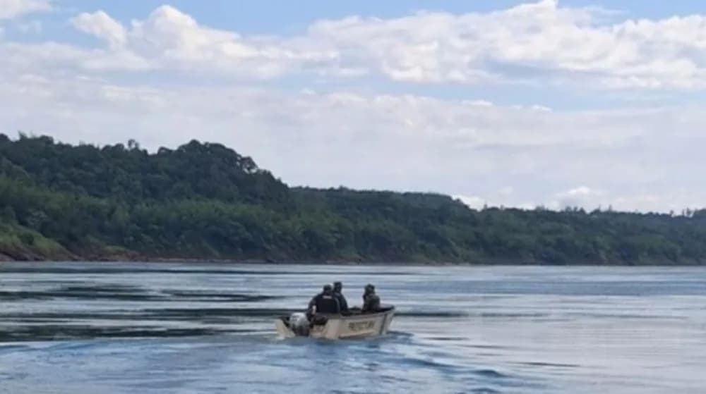 Sigue la búsqueda de los dos primos de 16 años que desaparecieron en el río Paraná