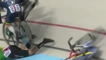 Impactante choque en cadena en el ciclismo de los Juegos Suramericanos - TyC Sports