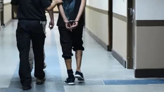 Una jueza porteña declaró inconstitucional la responsabilidad penal desde los 14 años y sobreseyó a un adolescente