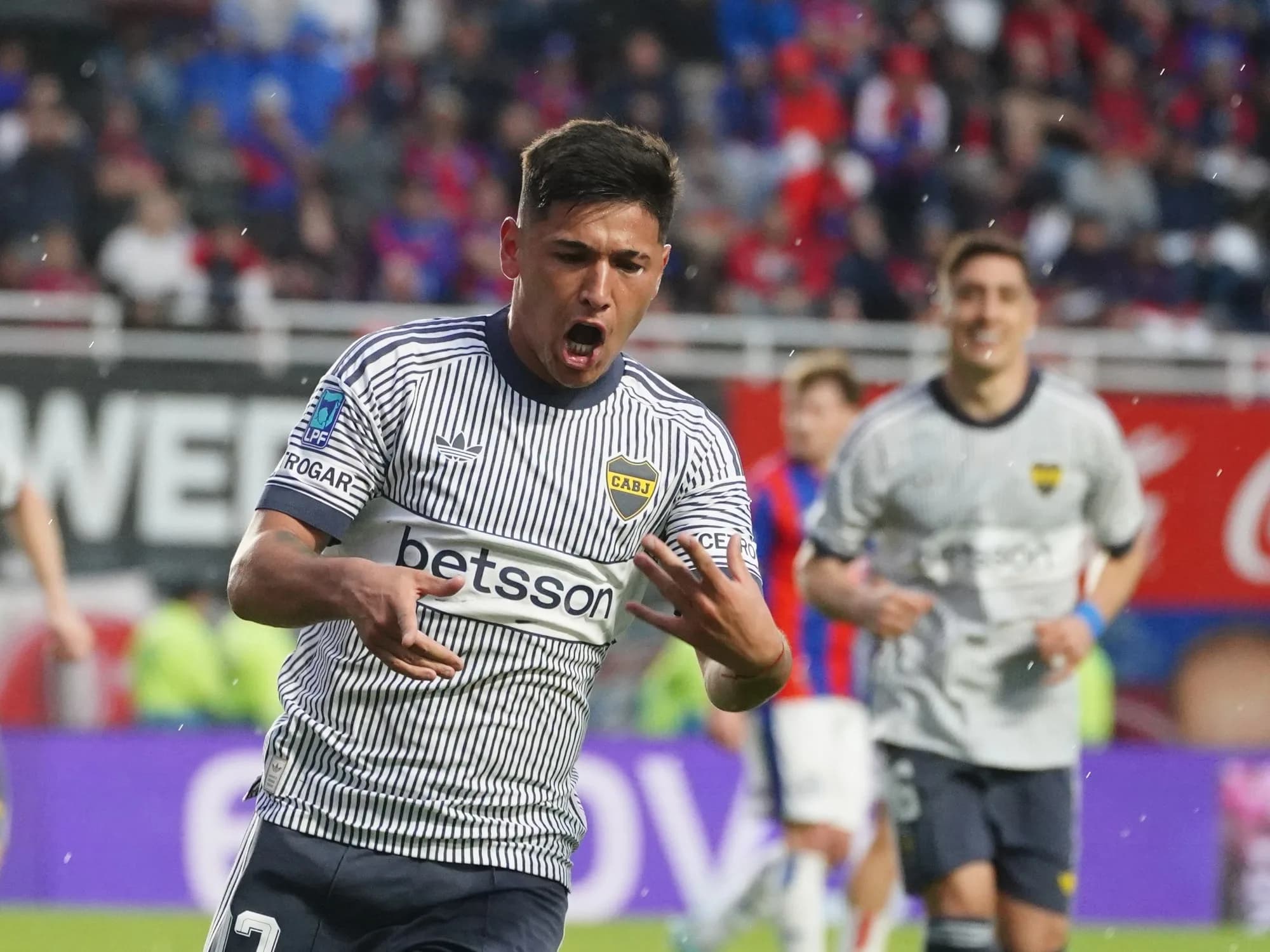 Lozano, su marca inédita y la función del lateral en Boca: "Estamos en un grande, hay que ir"