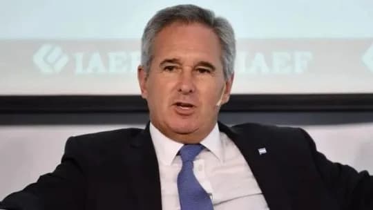 El canciller Quirno cruzó al primer ministro del Reino Unido: "Instamos a cumplir con sus obligaciones de descolonización"